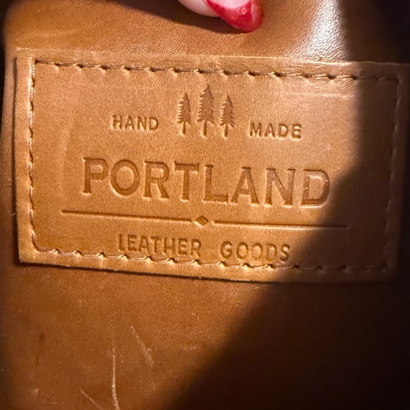 Portland Leather Laptop Backpack – Honey Full-Grain Leather Work Bag - Picture 4 of 5